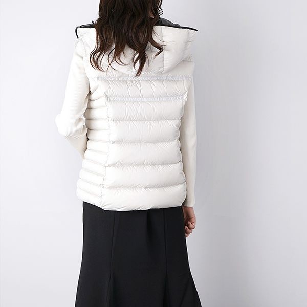 モンクレール aliterse ダウンベスト 偽物 1a00022595fk