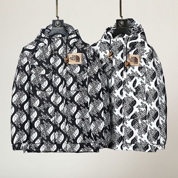 グッチ×ノースフェイス コピー ロゴマウンテンパーカー w24101902