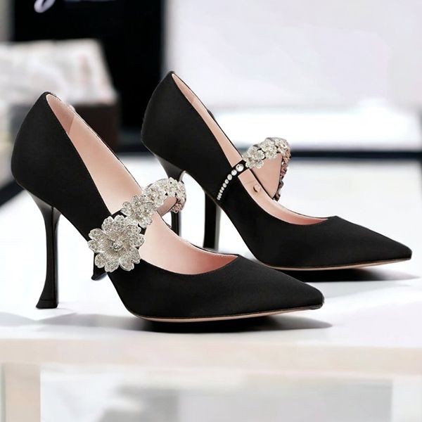 ロジェヴィヴィエ ベビー ブーケ フラワ ー パンプス スーパーコピー 10cm rvw538