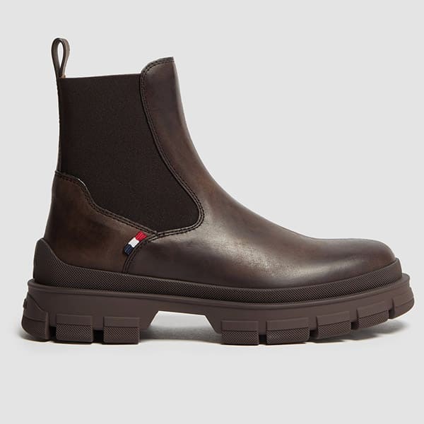 今注目アイテム！モンクレール hevea 偽物 チェルシーブーツ j209a4f00090m4516257