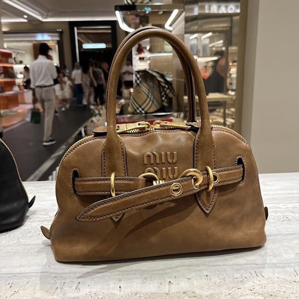 ミュウミュウ アバンチュール トップハンドルバッグ 偽物 3色 f0316vooo