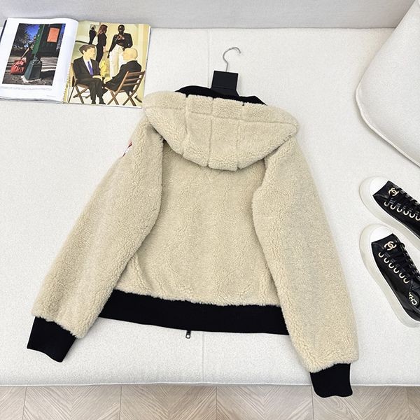 カナダグース オーバー サイズ パイル フリース コピー ジャケット w24121201