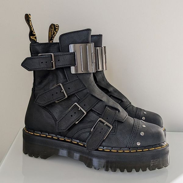 ドクターマーチン Jadon コピー ヒンジ プラットフォーム ブーツ w24123102