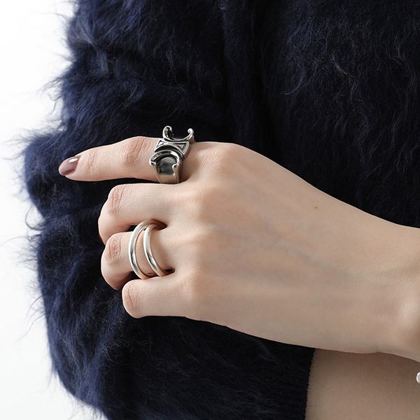 高級感溢れる☆セリーヌ リング 偽物 chunky triomphe ring 461dr6bra トリオンフ