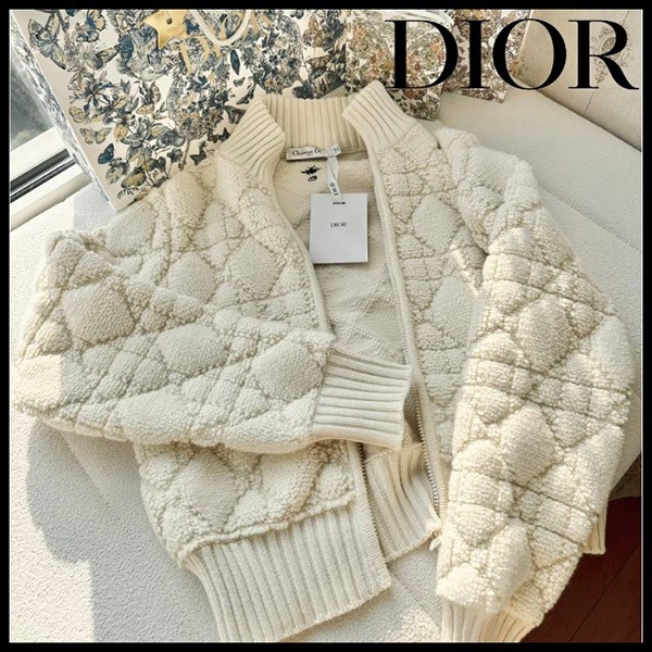 完売前に！【モコモコで可愛い♪】ディオール 偽物 マクロカナージュ ジップ ニット 254V20AM340_X0200