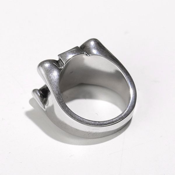 高級感溢れる☆セリーヌ リング 偽物 chunky triomphe ring 461dr6bra トリオンフ