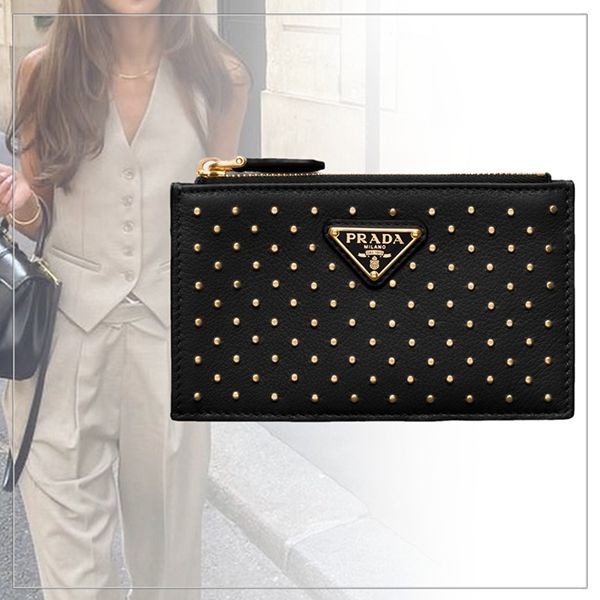欲しい♡超限定♪プラダ◆スタッド付き レザー カードホルダー コピー pd0206