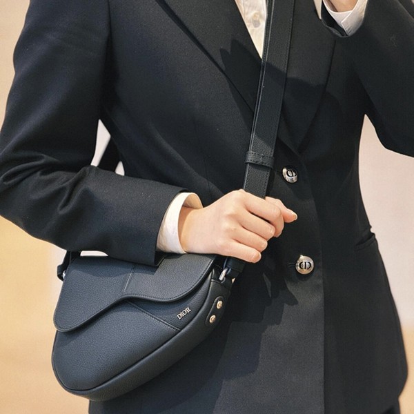 ディオール Saddle バッグ ミニ スーパーコピー 3色 2ADCA543KEN_H720