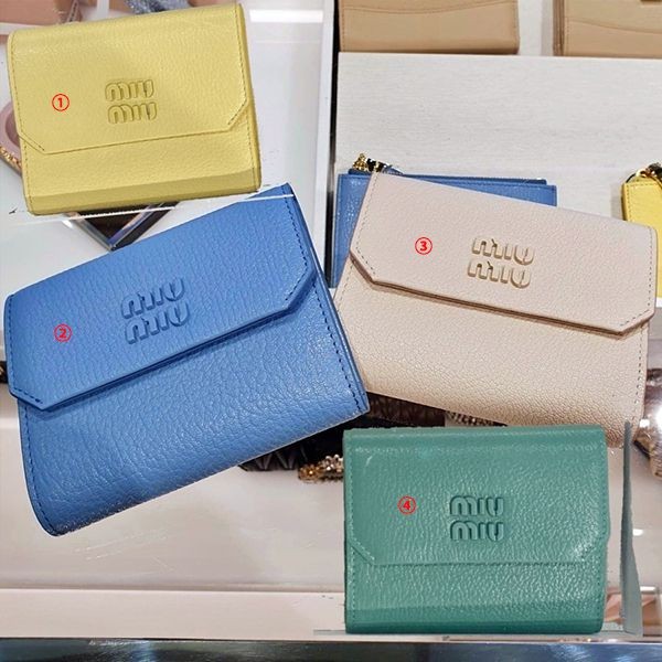 ミュウミュウ☆マドラスレザー3折り財布 偽物☆5MH040 2F8U