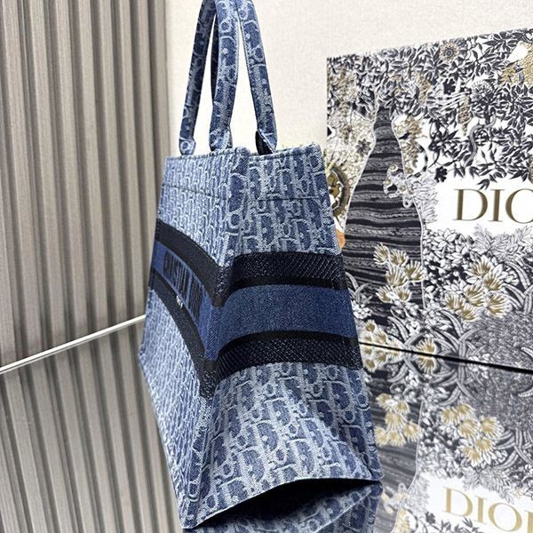 ディオール ブックトート n級品 ミディアム デニム オブリーク w25030501