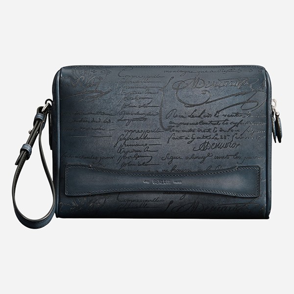 お洒落メンズ ベルルッティ 偽物 ローズウッドスクリットレザーポーチ 2色 25032811