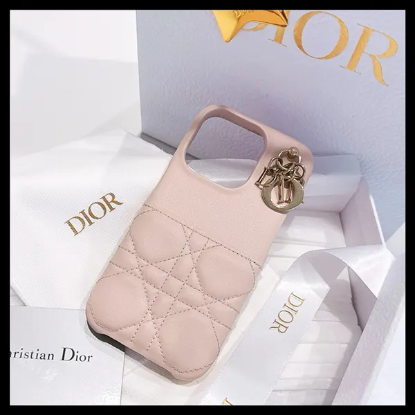 在庫ありディオール レディディオール n級品 iPhone16・１５ケース S6030ONMJ