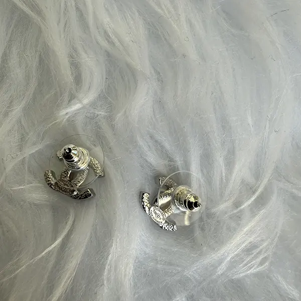 シャネル エレガント ピアス コピー ABE100 Y02003 Z3502