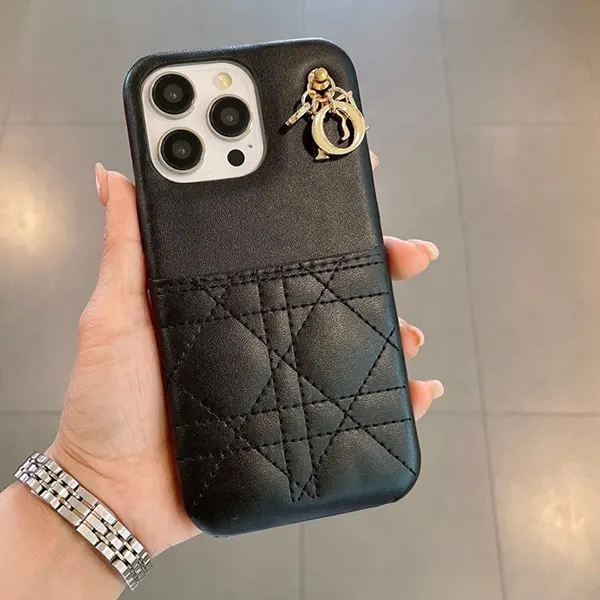 在庫ありディオール レディディオール n級品 iPhone16・１５ケース S6030ONMJ