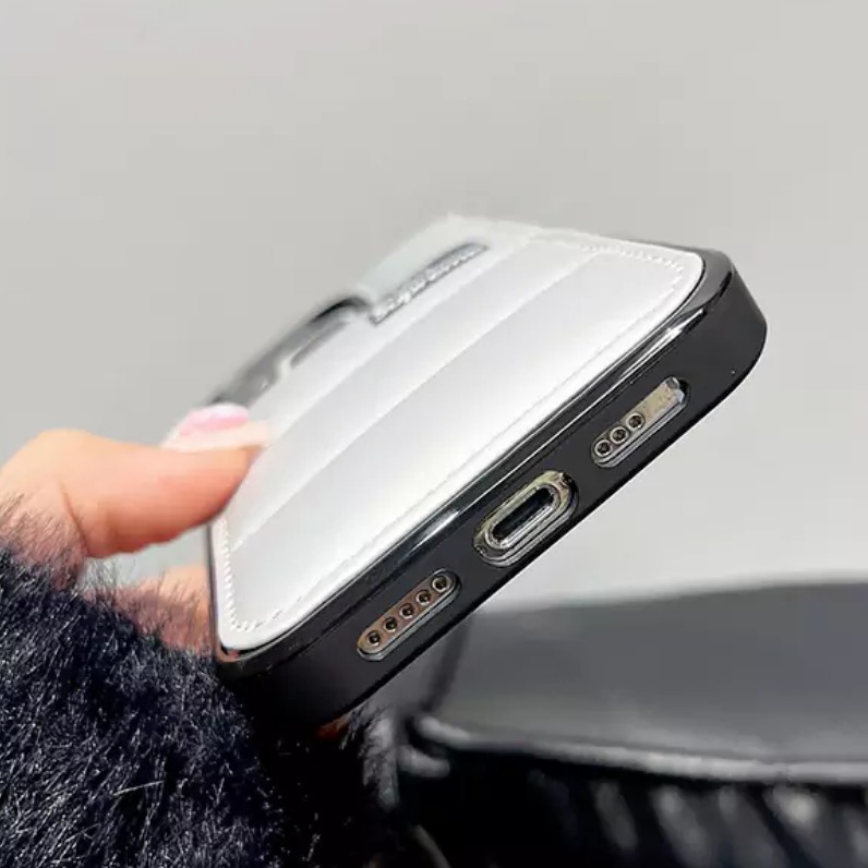 シュプリーム iphone16pro/16plus携帯ケース ダウン PUレザー 高校生 JK ノースフェイス iphone16/15 proソフトケース 2色 25042501