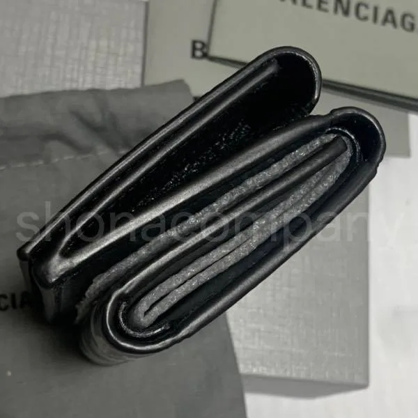 バレンシアガ◆グラフィティ 三つ折り財布 偽物 bl25423