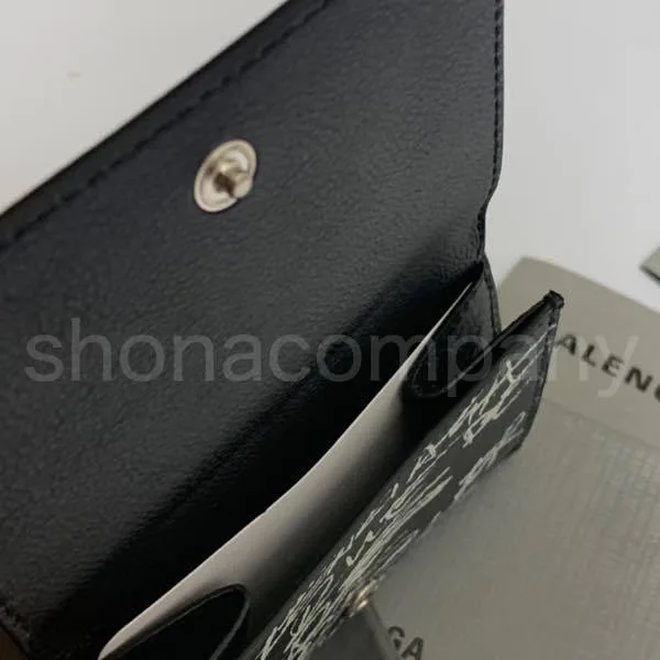 バレンシアガ◆グラフィティ 三つ折り財布 偽物 bl25423