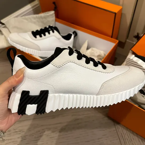 【シンプルでかっこいい♪】エルメス スニーカー 偽物 H221176Z 90340