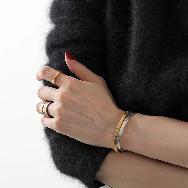 MM6 メゾンマルジェラ n級品 ロゴ リング シルバー925☆超人気☆2色 mks1313125