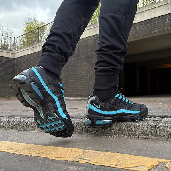 【スタイリッシュ♪】ナイキ n級品 エア マックス 95 メンズシューズ スニーカー IB1667001