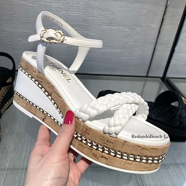 日本よりお得に！【カゴバックと相性抜群】★シャネル★サンダル コピー★25P限定 25051417