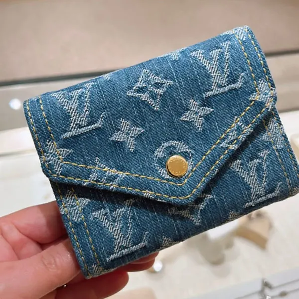 超入手困難ルイヴィトン ポルトフォイユ・ヴィクトリーヌ ミニ財布 偽物 M13212