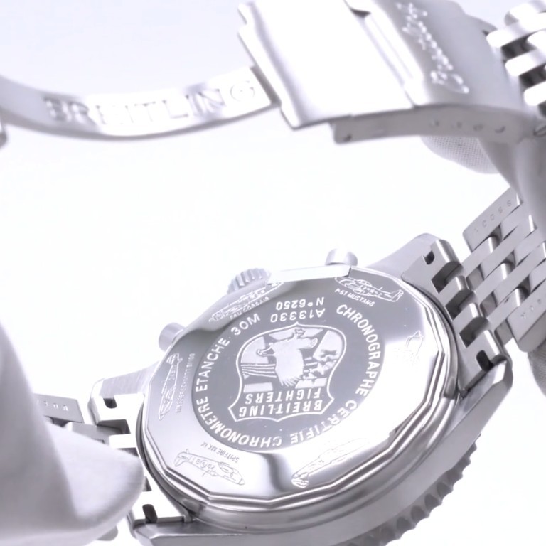 ブライトリング スーパーコピー ナビタイマー ファイターズ A153GFTNP