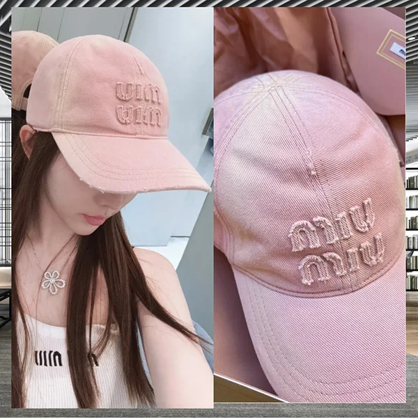 魅力的な新作【ミュウミュウ】デニム ロゴ キャップ ピンク お洒落に差がつく mm25627
