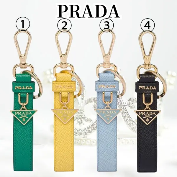 【日本未入荷】プラダ 偽物*高級感溢れる*サフィアーノ キーホルダー 25060503