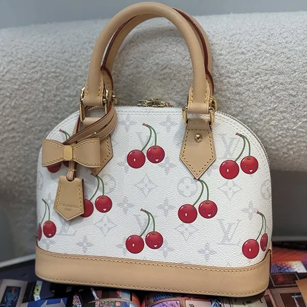 人気アイコンも注目ルイヴィトン 村上隆コラボ アルマ BB ハンドバッグ M14234