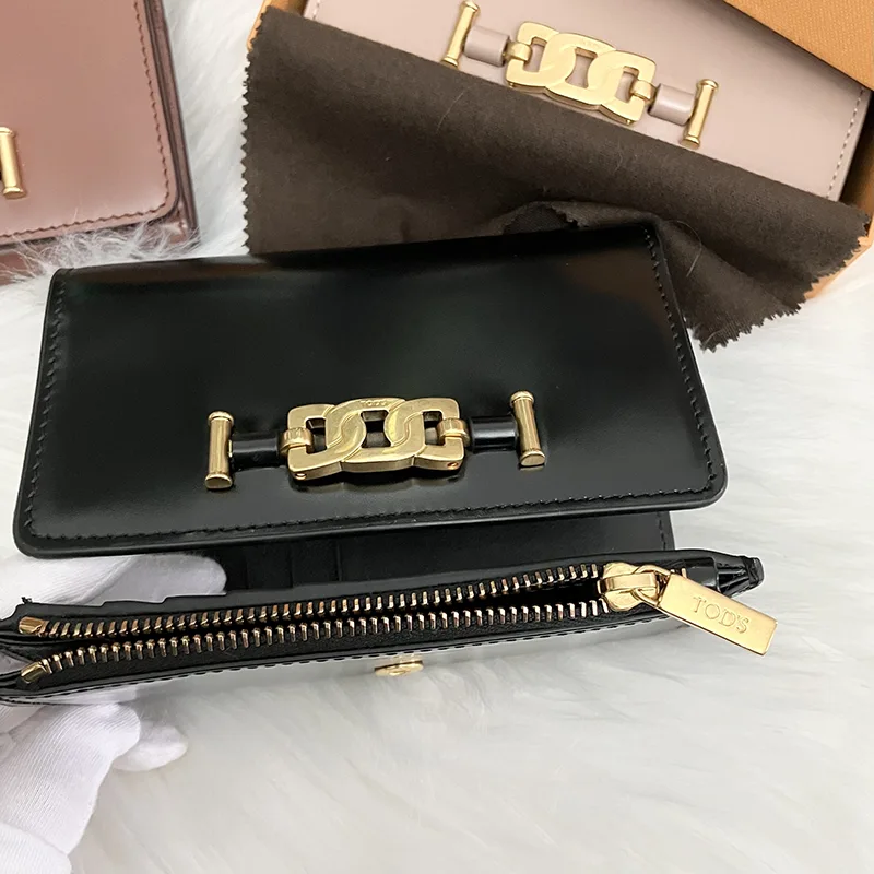 トッズ スーパーコピー Tタイムレス 三つ折り財布 3色 XAWCHNB3300KETS203