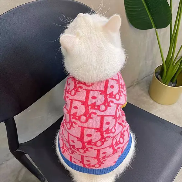 ディオールドッグ猫パーカーペット w25070506