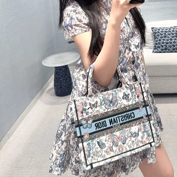 【ディオール】 Book Tote バッグ パチモン スモール cd250710