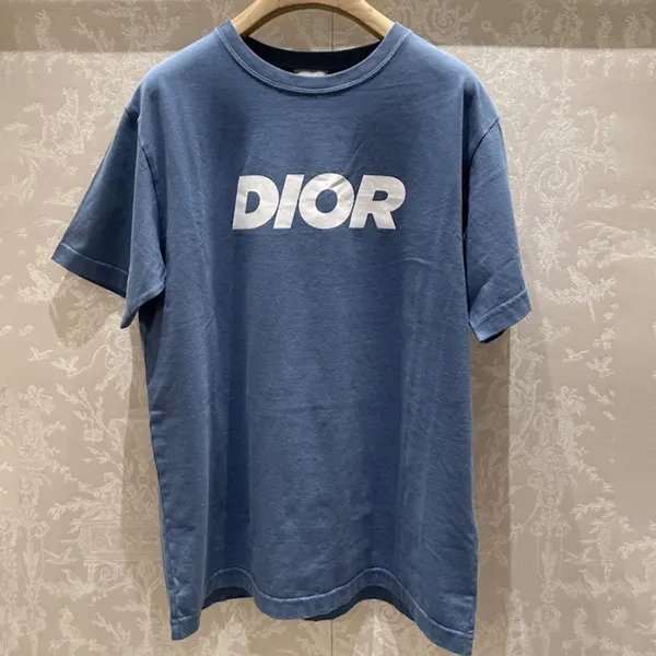 速達発送サービスディオール カジュアル フィット 半袖 Tシャツ コピー 483J696D0847