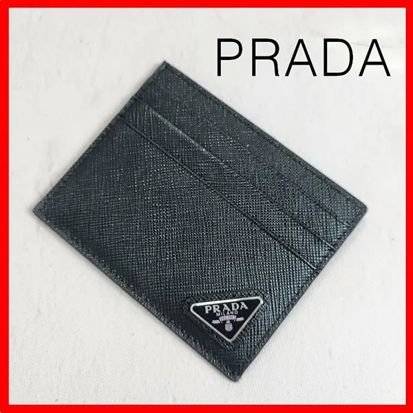 プラダ サフィアーノトライアングル カードケース 2MC223_QHH_F0002