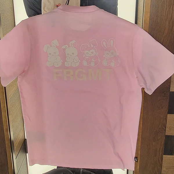 モンクレール うさぎFRGMTレタリングTシャツ【各色】K109U8C