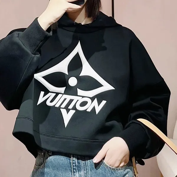 目玉商品！☆かっこいい丈感☆ルイヴィトン 偽物 SKI パーカー フーディ c25081604