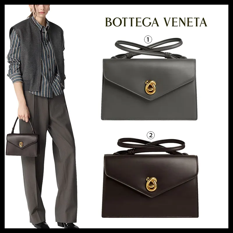 大人気のキュートさボッテガヴェネタ スムースカーフレザーのショルダーバッグ コピー商品 2色 bv20250802