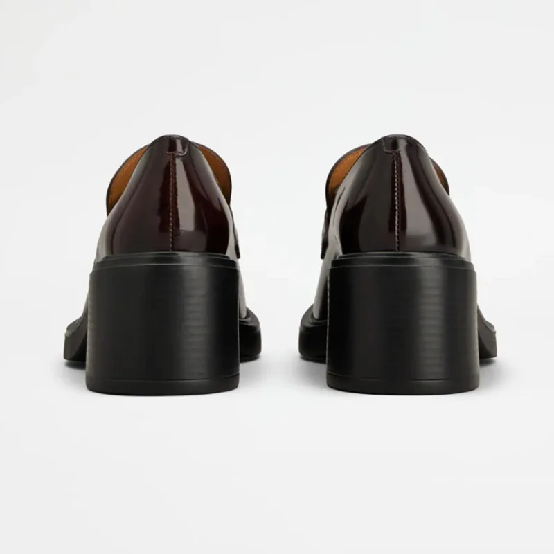 トッズ 並行輸入品 レザー モカシン ローファー 2色 tod250802