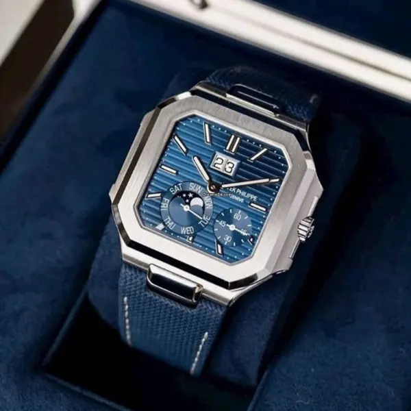 パテック フィリップ キュビタス 5822P-001