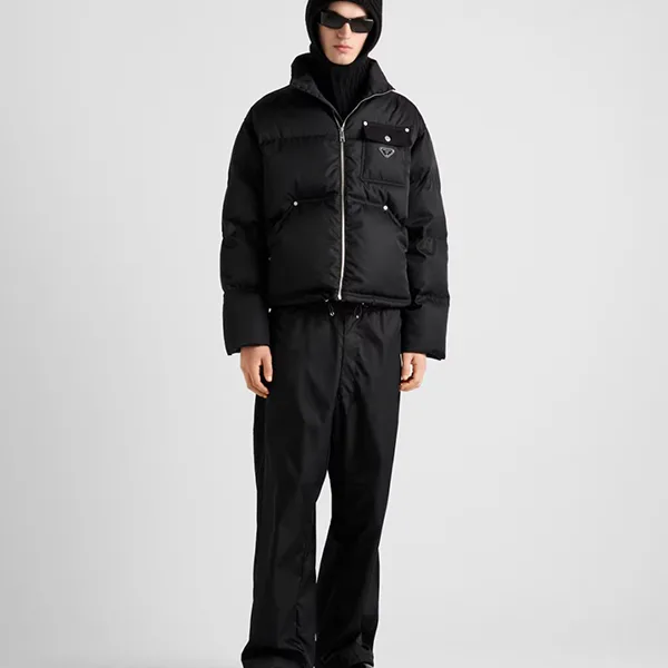 プラダ クロップド 偽物★Re-Nylon ダウンジャケット★全色 SGC584