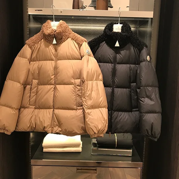 【モンクレール】Esnaie ショートダウン 偽物☆２色 K20931A0014754AQE999