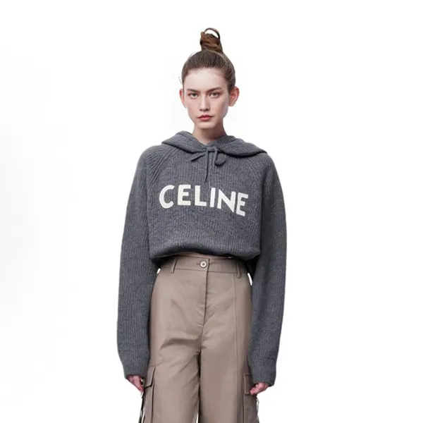 セリーヌ★可愛いリボンひもロゴフーディ 偽物 2A36T423P1