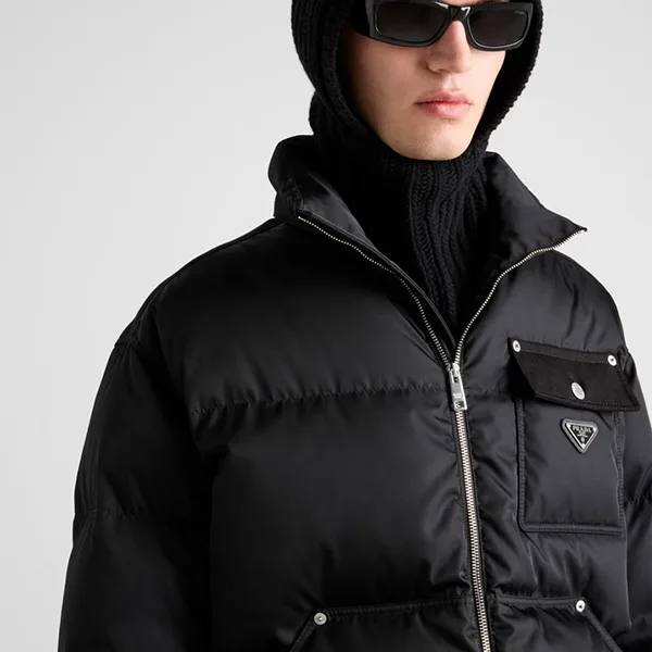 プラダ クロップド 偽物★Re-Nylon ダウンジャケット★全色 SGC584