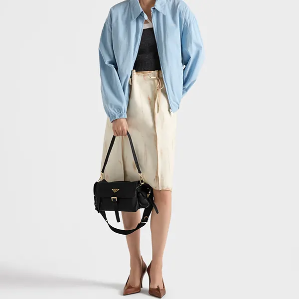 【安全】プラダ エクスプローラー ナッパレザー ショルダーバッグ 1BD394
