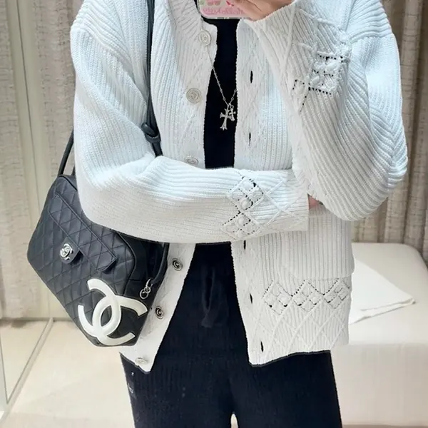 争奪戦☆シャネル ココマークボタン ロングカーデ P79195 K11406 AW005