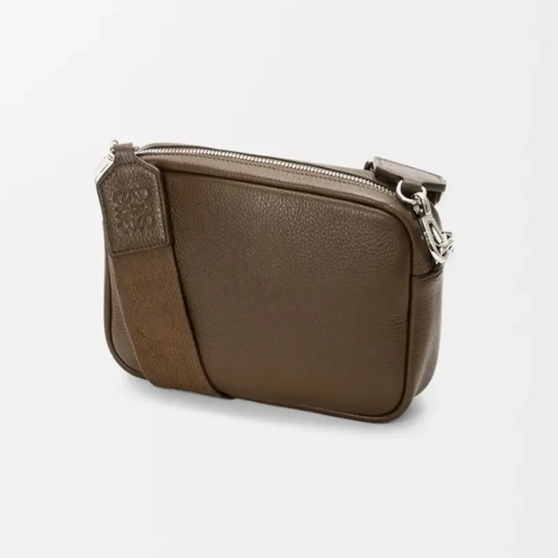 ロエベ n級品 ペブル メッセンジャーバッグ スモール 4色 ly1251545