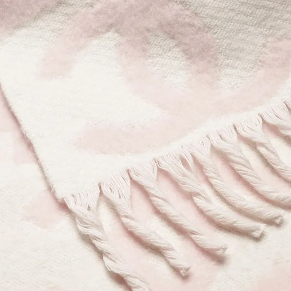 送料無料シャネル マフラー 偽物 AAB478 シックで可愛い♡冬のコーデに♪