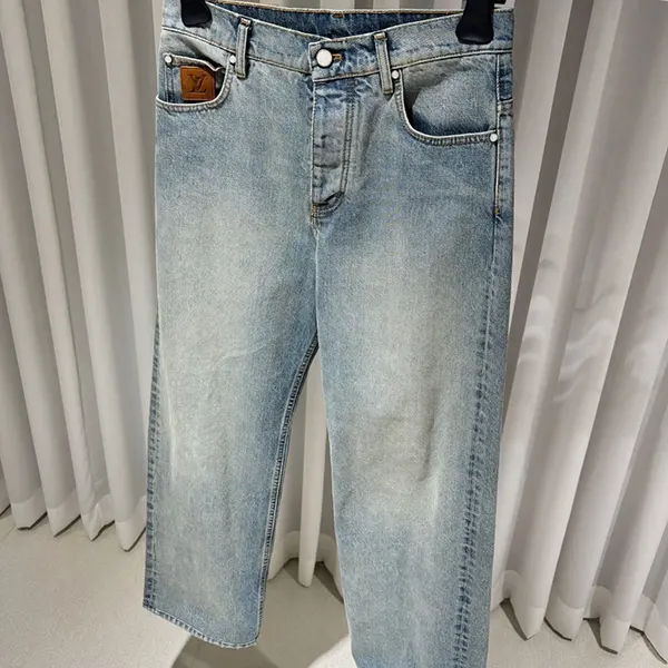 ★日本!!人気！ルイヴィトン スケートフィットデニムパンツ 1AGIXM