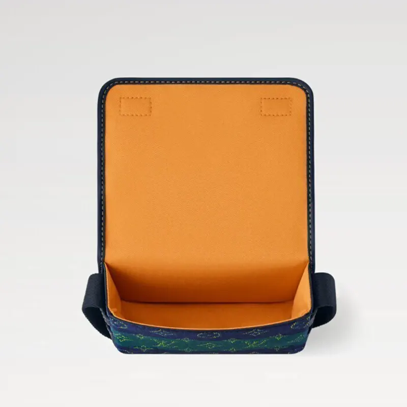 目玉商品！ルイヴィトン ボスフォール・ウェアラブル ウォレット バッグ M15173